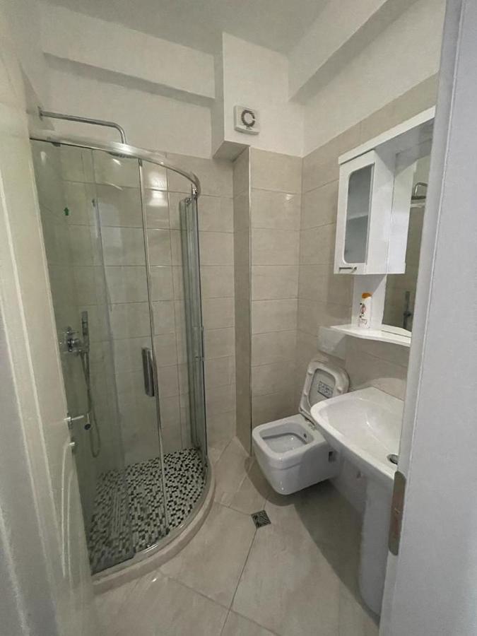 Hotel Ferrara Дуррес Экстерьер фото